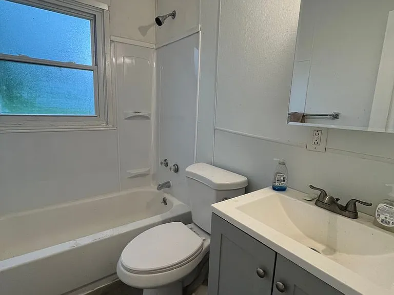 32 Drexel Dr — Photo 10