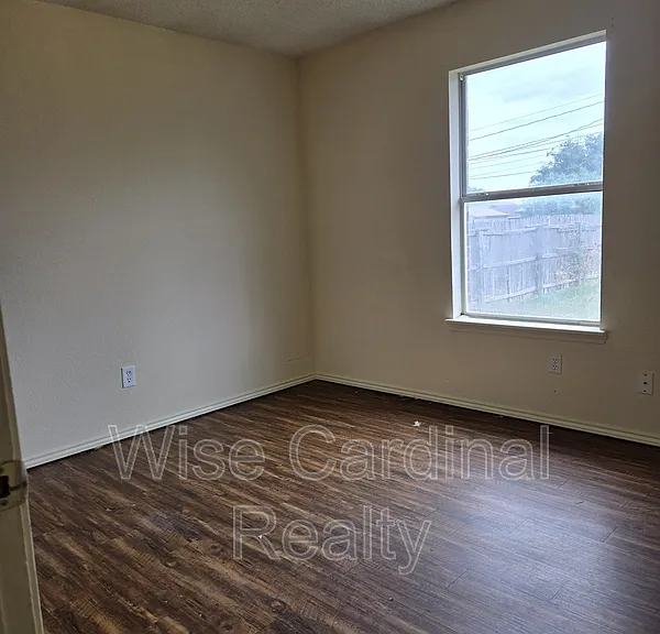 6311 31st St — Photo 7