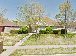 732 N Meadowlands Dr, Fayetteville, AR 72704