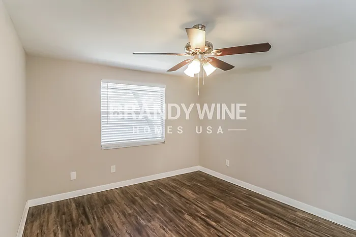 16051 Grass Lake Dr — Photo 9