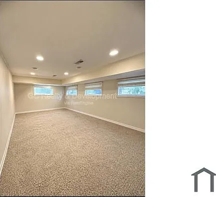 558 Mallard Ln — Photo 23