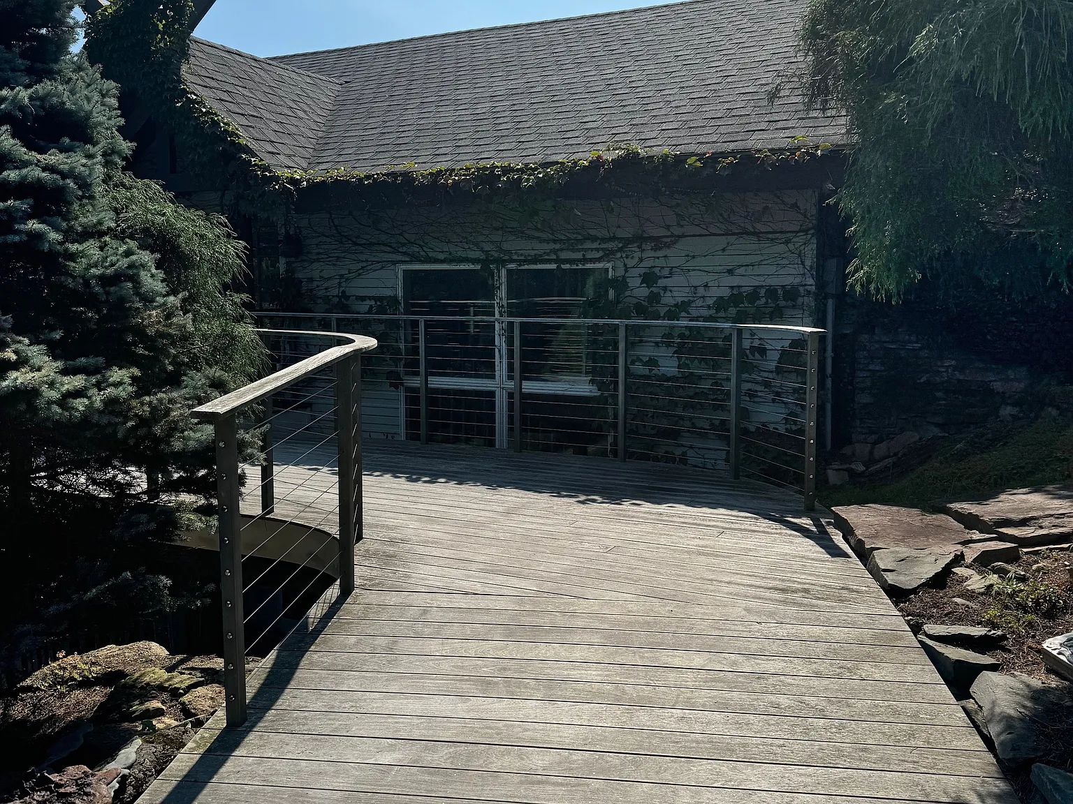 3 bed, 4000 sqft, $6,000 — Photo 4