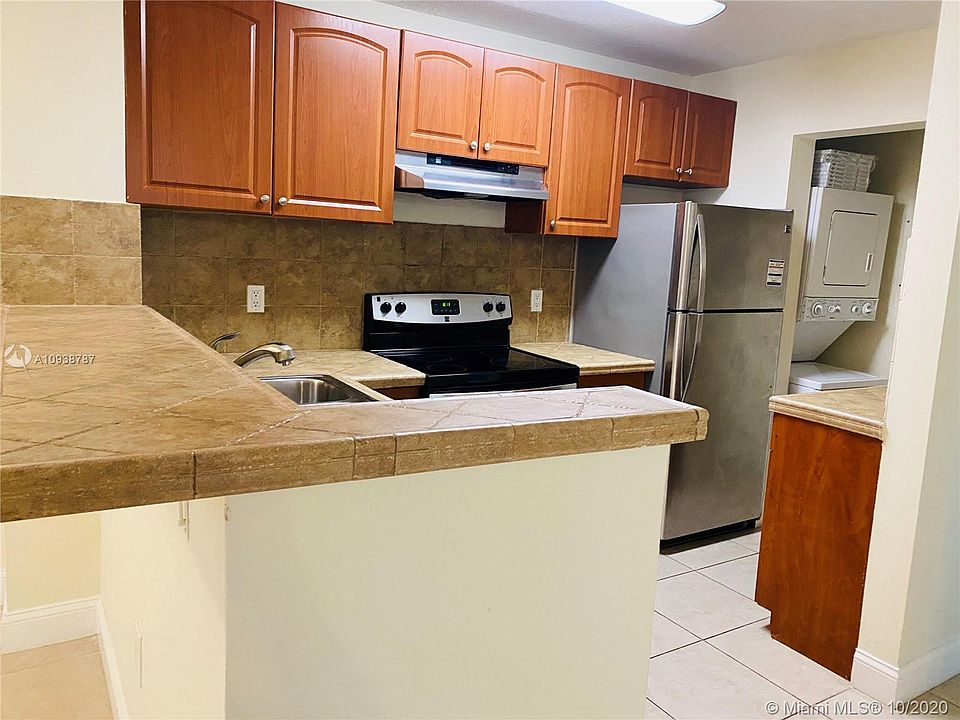 1st image of 1721 Village Blvd APT 108