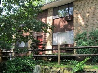 161 Kennedy Dr #161, Bridgeport, CT 06606