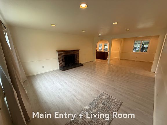 2nd image of 3216 S 208th St
