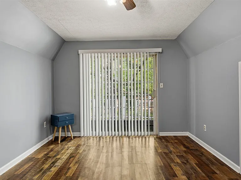 168 Halfway Rd — Photo 24