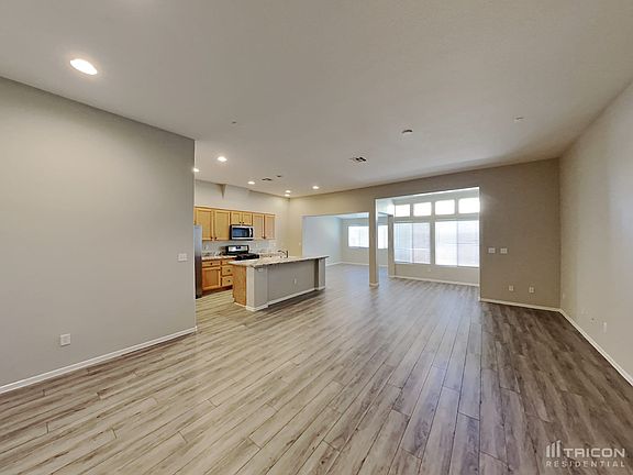 2nd image of 3375 Mendocino Forest St
