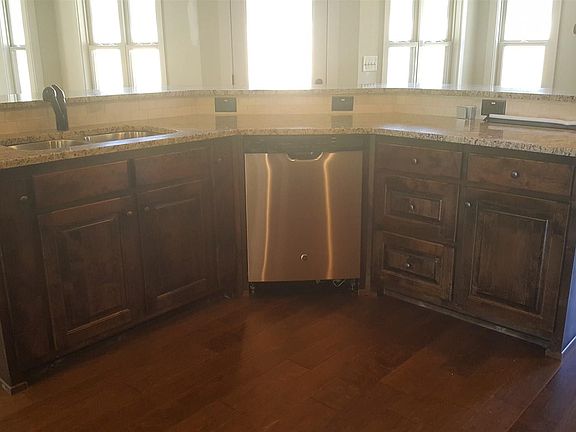 3rd image of 1192 Warbler Dr #181