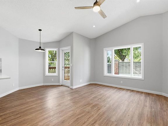 3rd image of 319 E Citadel Hills Pl NW