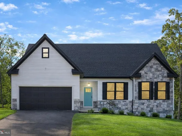 111 Huntington Hills Ln, Fredericksburg, VA 22401