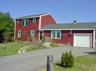 4 Chelsea Cir, Saco, ME 04072