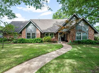 8928 S Florence Pl, Tulsa, OK 74137