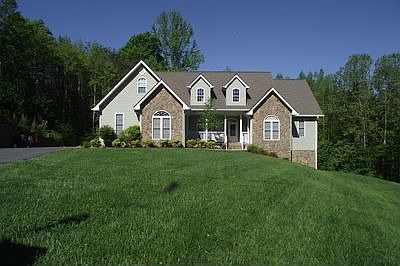 Building Photo 4
