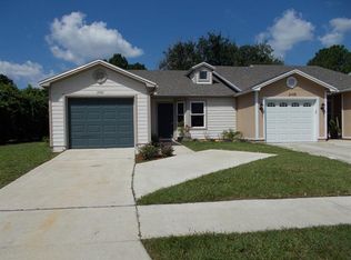 2462 Wattle Tree Rd E, Jacksonville, FL 32246