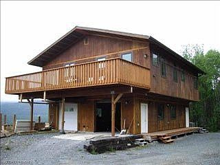 3rd image of 18727 Stonehill Dr