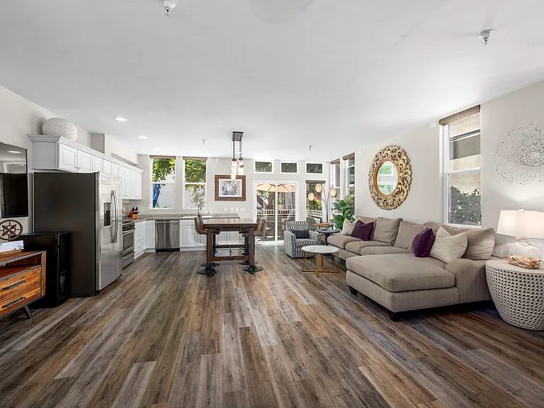 1632 Union St #4 — Photo 14
