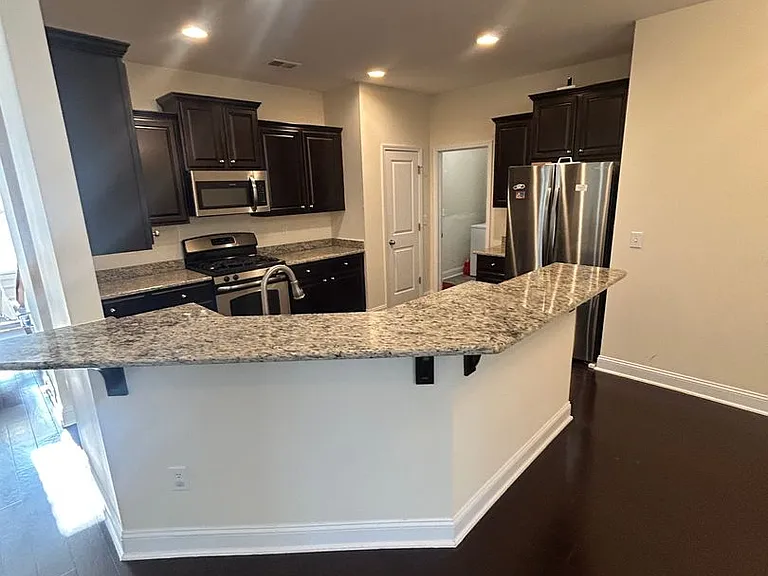 1189 Parish Way — Photo 14