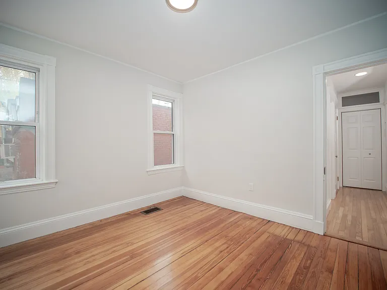 354 Beacon St #2 — Photo 33