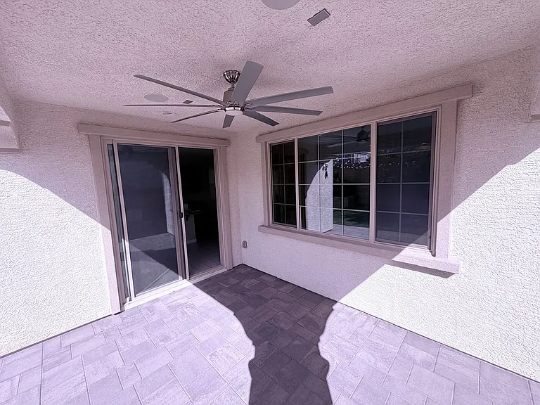 10025 Desert Bighorn Ct — Photo 17