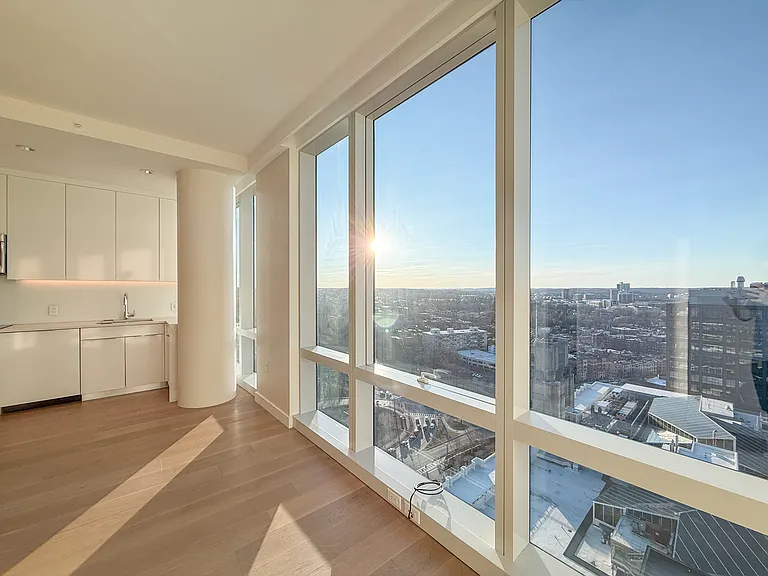 188 Brookline Ave #20G — Photo 10