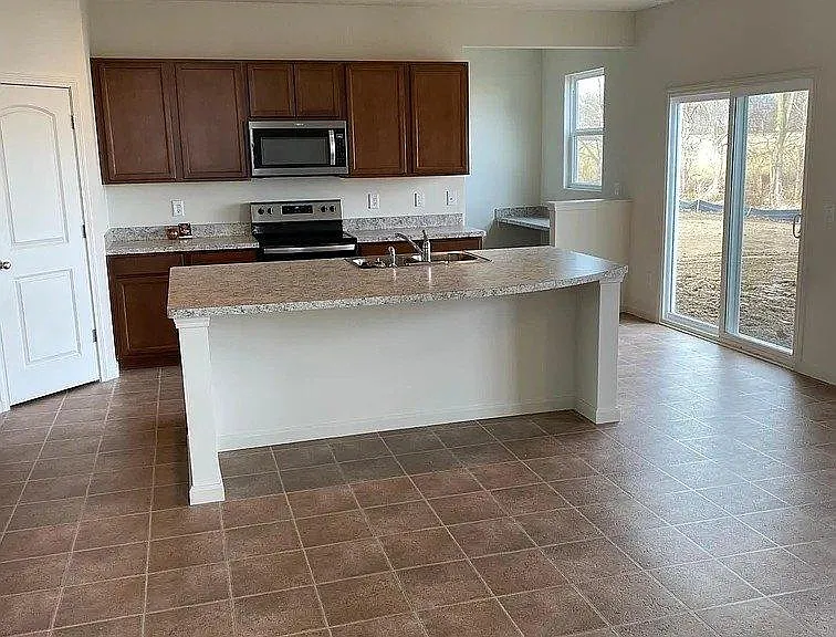 15302 Gilmour Ct — Photo 25