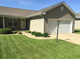 406 4h Park Rd UNIT A, Eureka, IL 61530