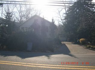 496 Closter Dock Rd, Closter, NJ 07624