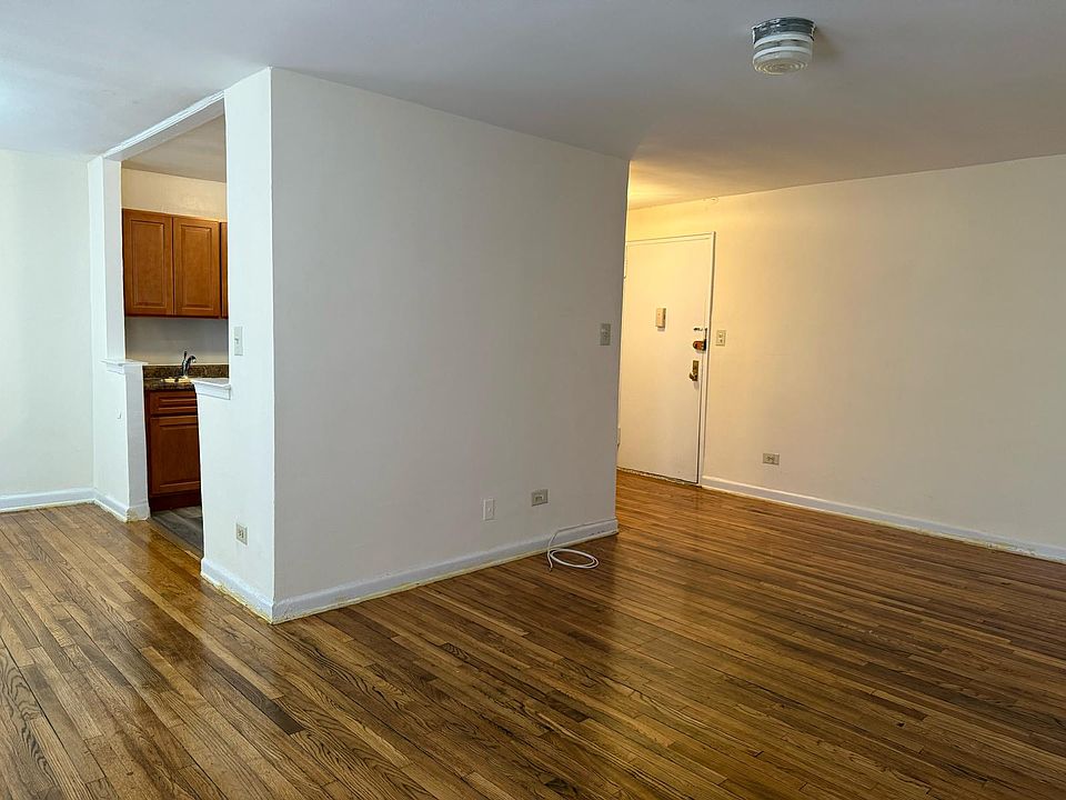 1st image of 14415 41st Ave APT 515