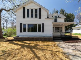 110 S Washington St, Saybrook, IL 61770