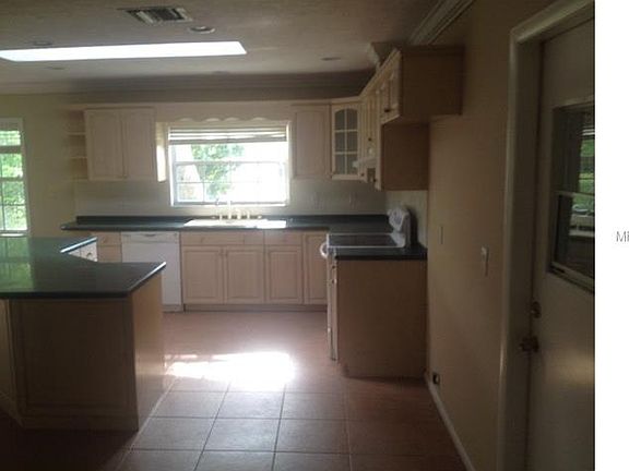 4th image of 524 E Boyer St