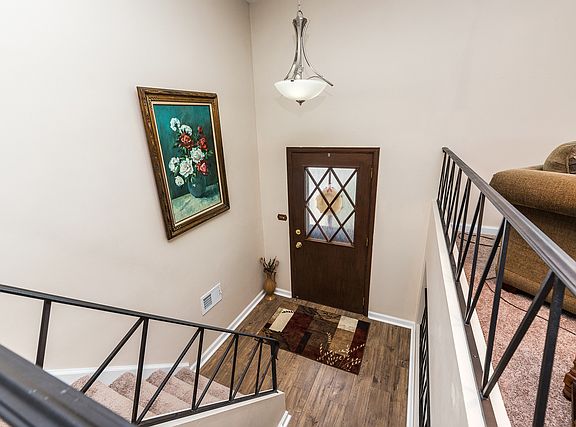 2nd image of 204 Sienna Ct