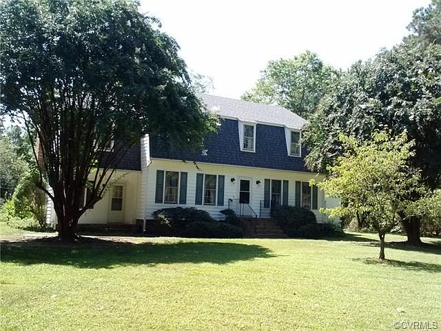 1st image of 5811 Hanbury Dr