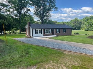 6199 Jenkins Rd, Morganton, NC 28655
