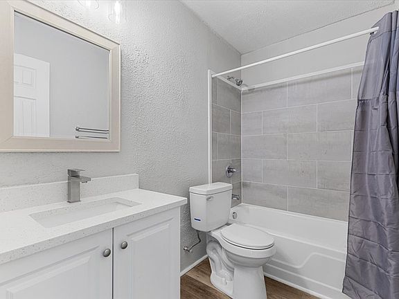 5th image of 416 Homestead Dr #416