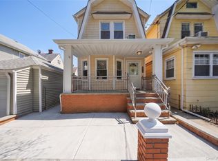 10244 85th Ave, Richmond Hill, NY 11418