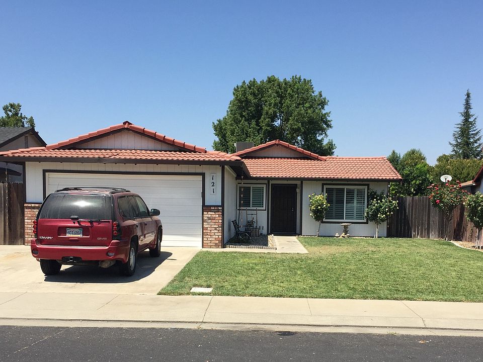 1st image of 121 Mulberry Cir