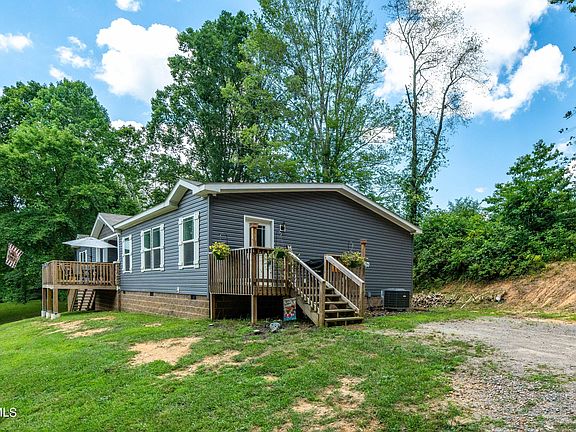 5th image of 448 Ed Wilson Ln