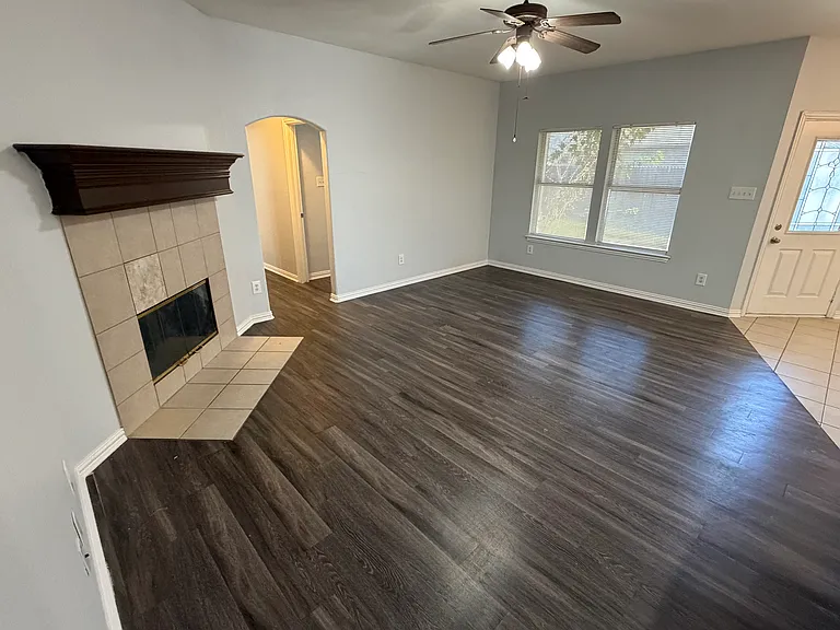 5613 Blackmon Ct — Photo 10