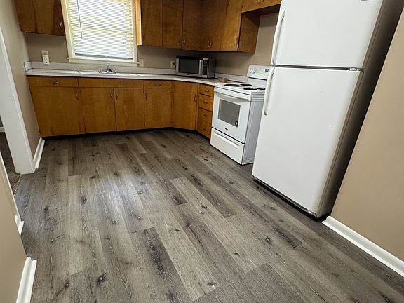 3rd image of 1103 11th Ave #3