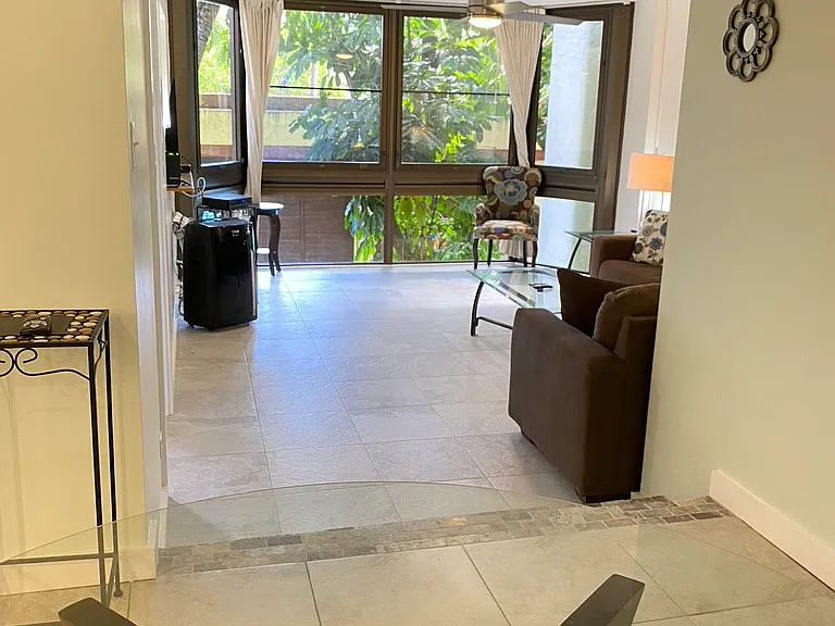 501 Hahaione St #11 — Photo 11