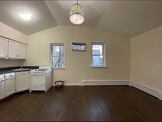 1st image of 40-18 Ditmars Blvd #2R