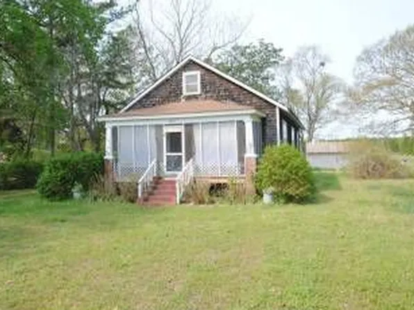4877 Godwin Blvd, Suffolk, VA 23434