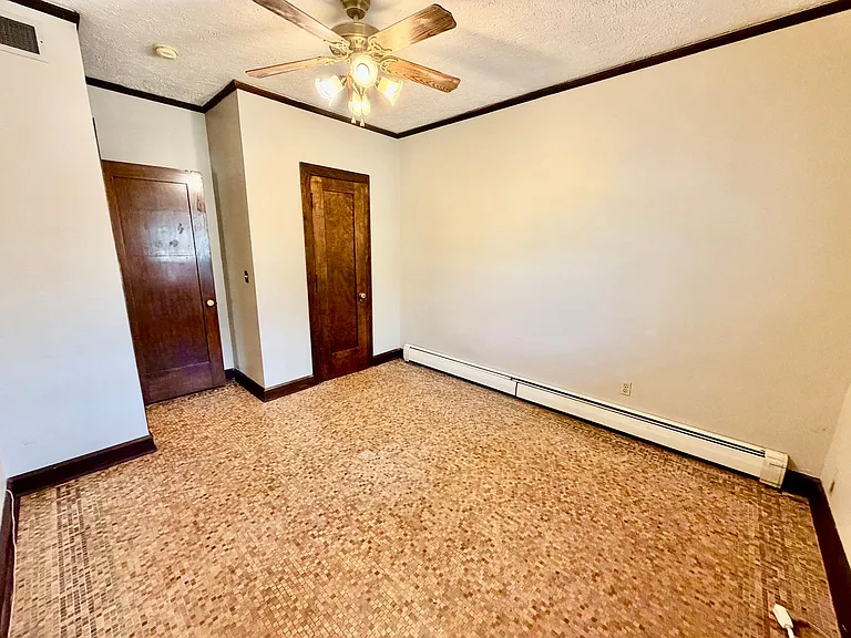 801 McLean — Photo 9