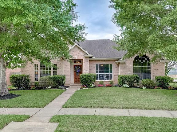 3rd image of 8759 River Wind Dr