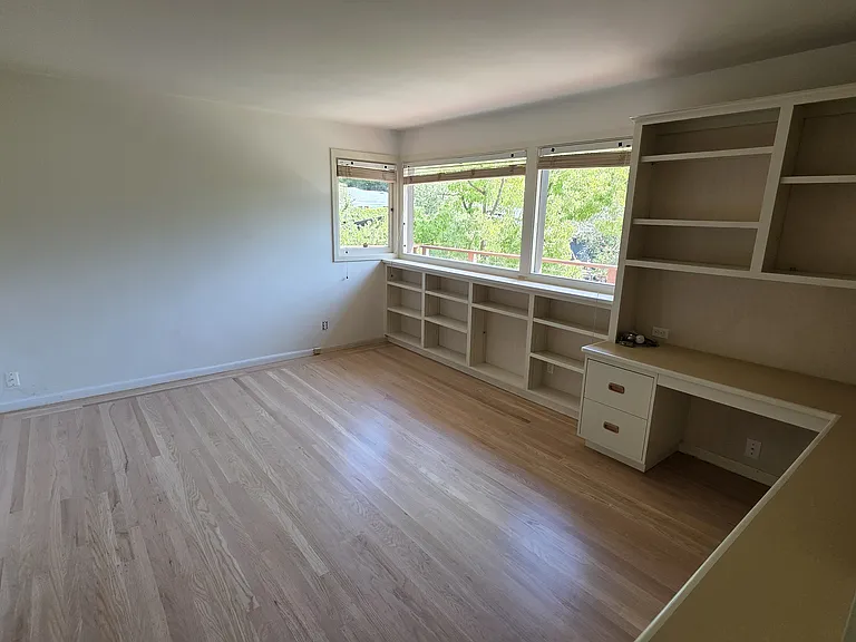 237 N Almenar Dr — Photo 28