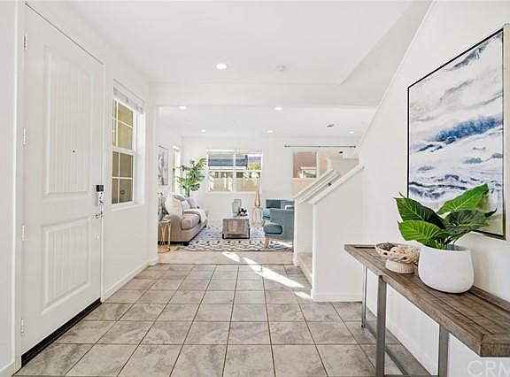 5th image of 13866 Clearwater Ave