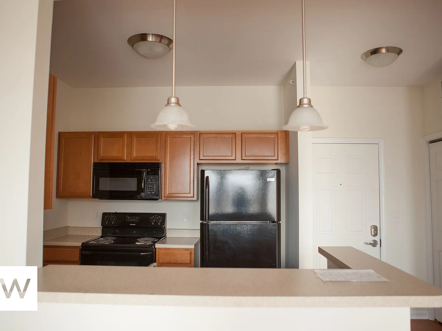 601 N. Walnut St. — Photo 2