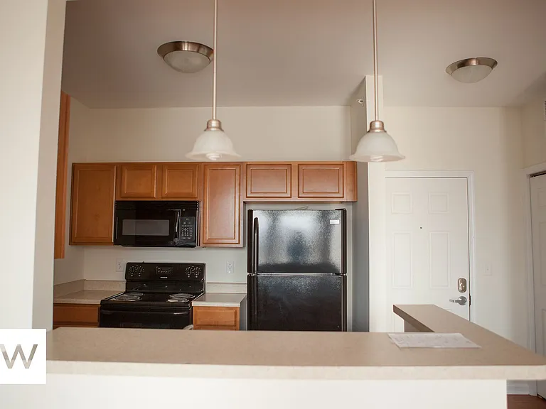 601 N. Walnut St. — Photo 2