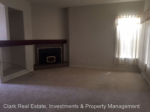 3rd image of 7437 Sansol Dr