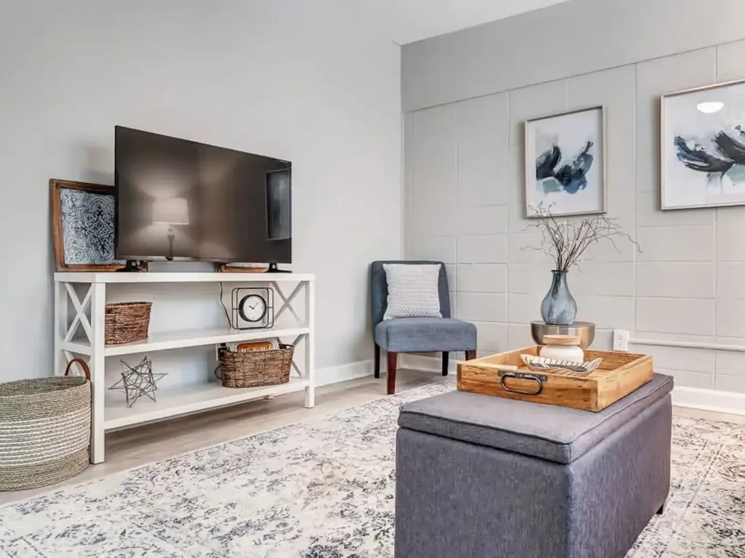 2 bed, 600 sqft, $1,550 — Photo 3